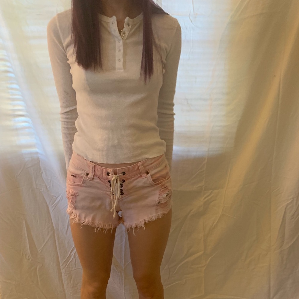 Billabong Shorts in Baby Pink